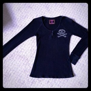 Long sleeved black shirt